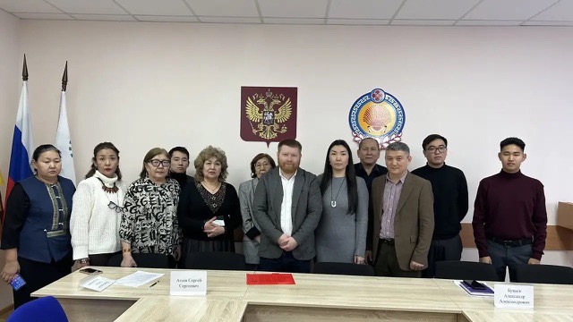 Участие Даваевой К.К. в круглом столе «IT-индустрия как код новой реальности экономики региона»