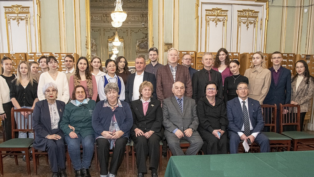 Филологи КалмГУ приняли участие в VI Международной научной конференции «Тюрко-монгольский мир в прошлом и настоящем», посвященной памяти выдающегося российского востоковеда-тюрколога, профессора Сергея Григорьевича Кляшторного 