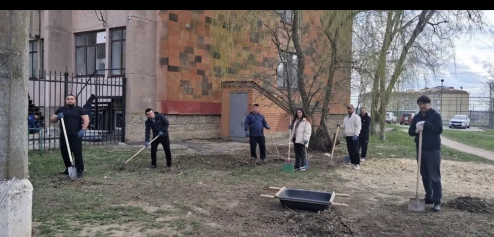 Все на субботник!!