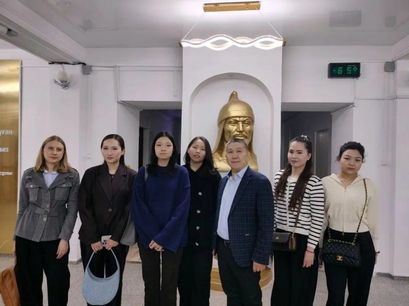 КАЛМГУ ПРОДОЛЖАЕТ НАУЧНО-ОБРАЗОВАТЕЛЬНОЕ СОТРУДНИЧЕСТВО  С ЗАПАДНО-КАЗАХСТАНСКИМ УНИВЕРСИТЕТОМ ИМЕНИ М. УТЕМИСОВА