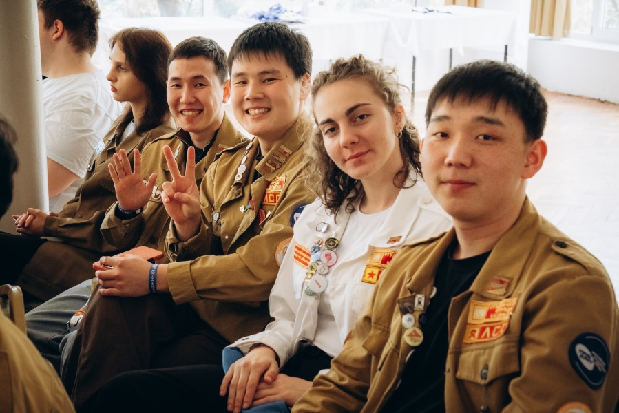 Активисты студенческих отрядов Калмыкии завершили обучение на Окружной школе руководителей в ЮФО